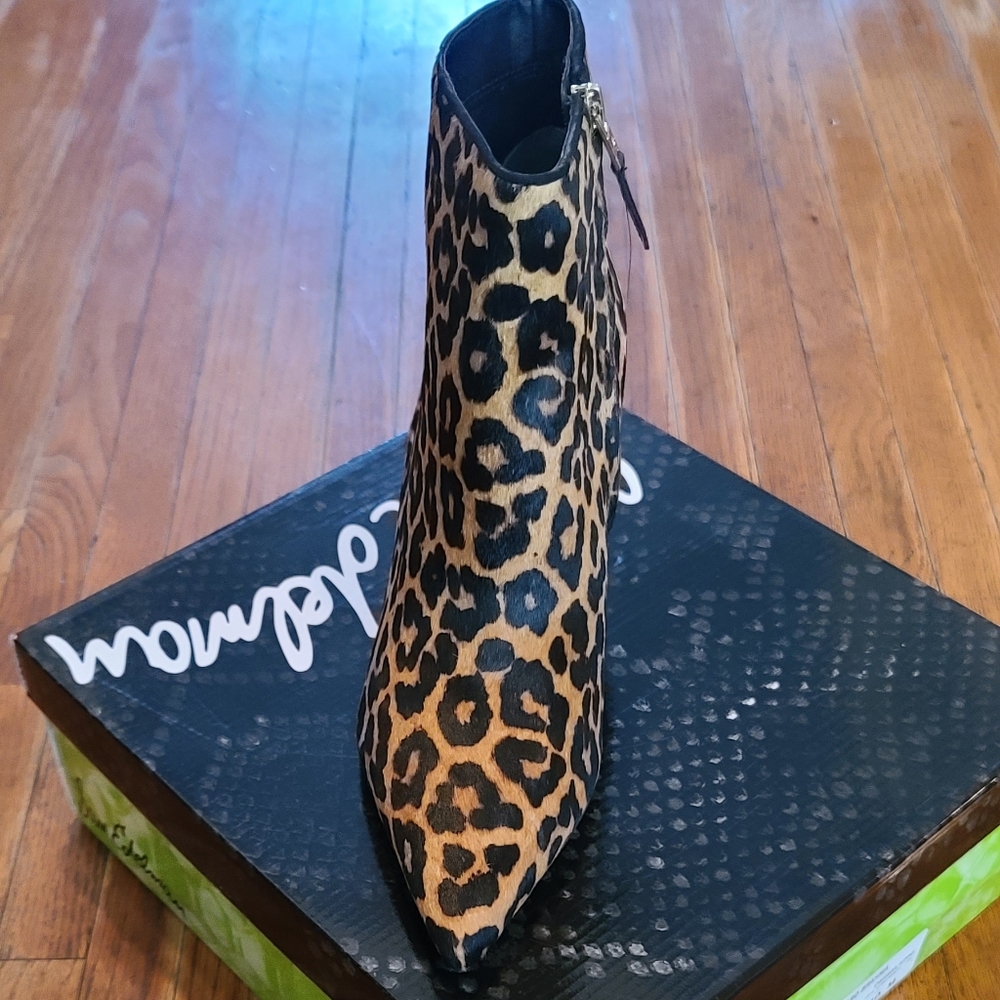 Sam Edelman Leopard Boot - Picture 2 of 4